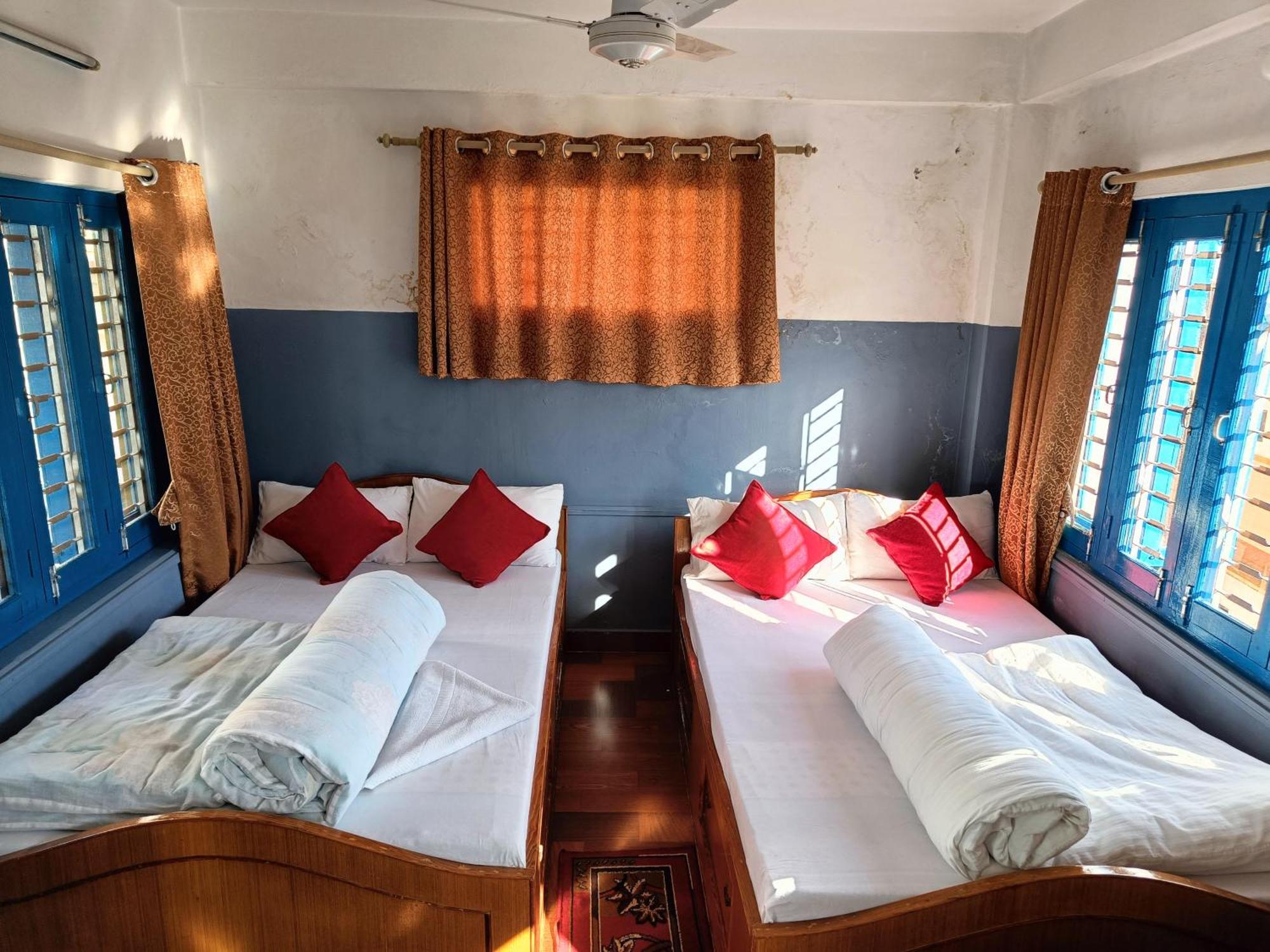 R&R Guest House Pokhara Chambre photo