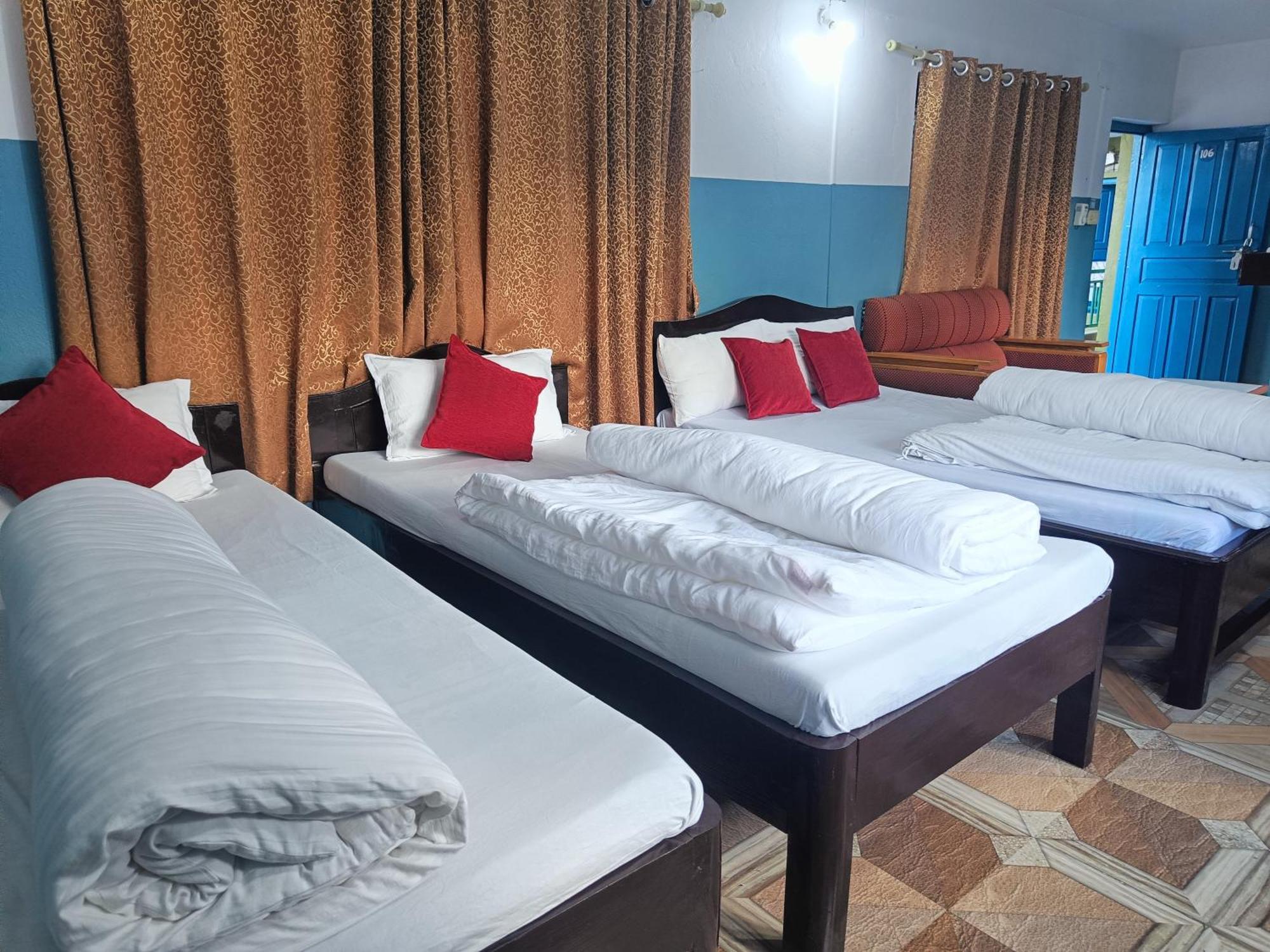 R&R Guest House Pokhara Chambre photo
